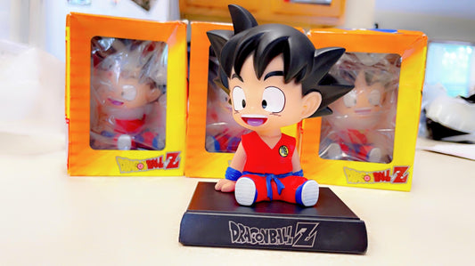 Goku Bobble Head Phone Holder